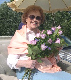 Photo of Bess Edwards